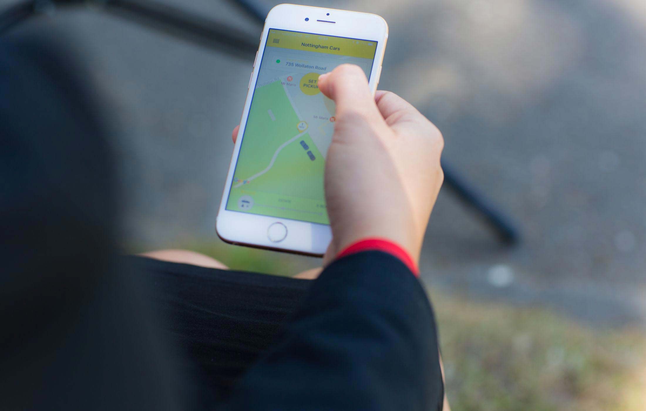 Know where your cab is and be ‘appy - Download now to book your taxi