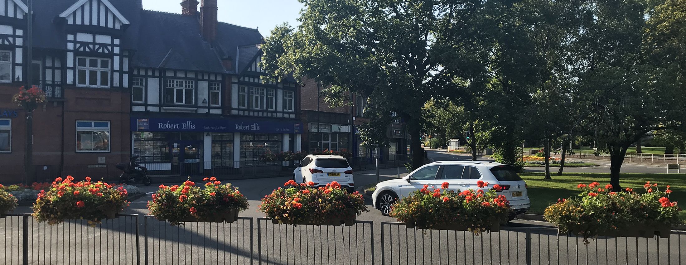 Looking For Taxis In Long Eaton?